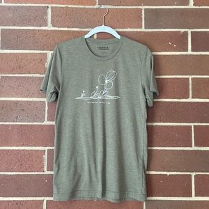 EUC Exclusive Ramble & Co Tshirt